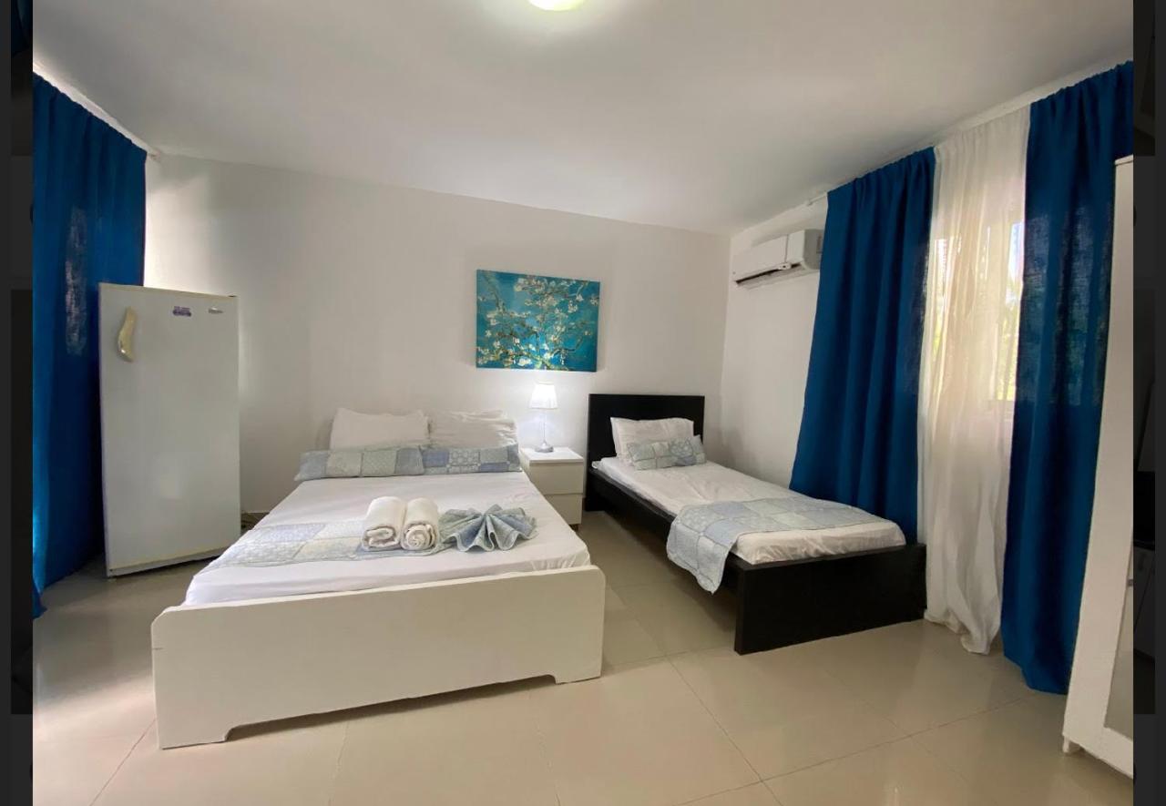 Sol Caribe Suites - Playa Los Corales - Beach Club, Wifi, Swimming Pool 푼타 카나 외부 사진