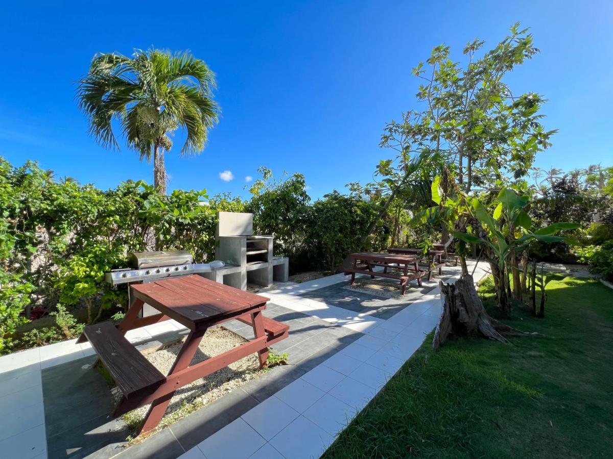 Sol Caribe Suites - Playa Los Corales - Beach Club, Wifi, Swimming Pool 푼타 카나 외부 사진